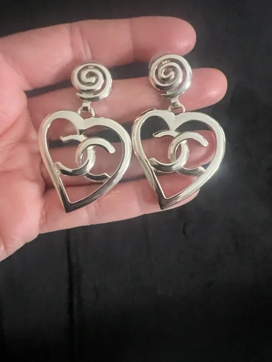 CHANEL Silver Open Heart CC Drop Earrings - Picture 3 of 8